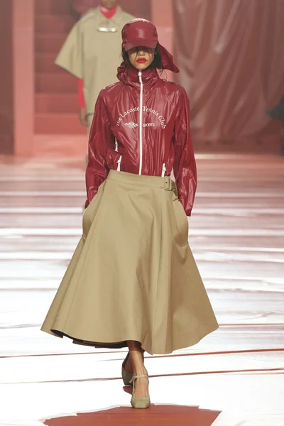 Look 4